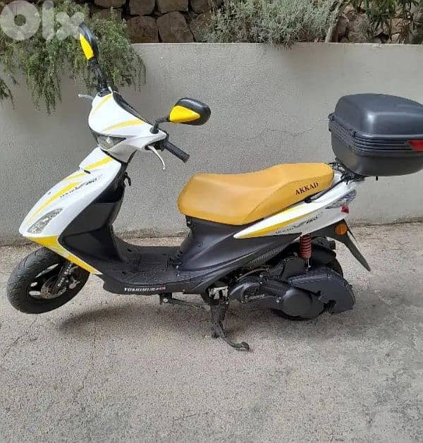 دراجة نارية للبيع موديل V-150 شبه جديدة 1