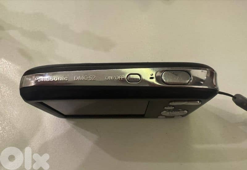 Lumix Panasonic DMC-S2 compact digital camera, very clean 3