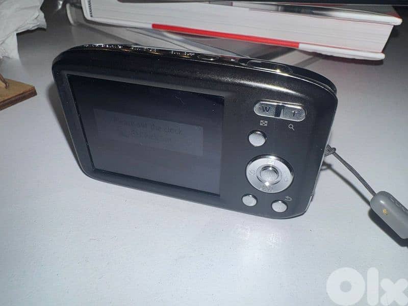 Lumix Panasonic DMC-S2 compact digital camera, very clean 6