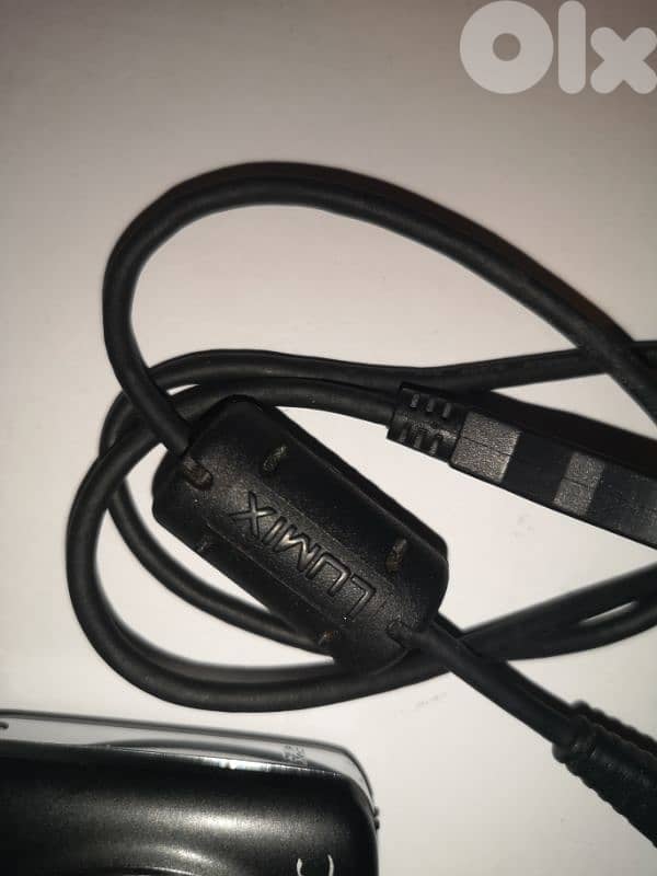 Lumix Panasonic DMC-S2 compact digital camera, very clean 10