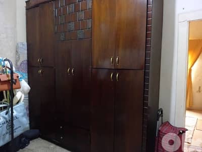 للبيع خزانة