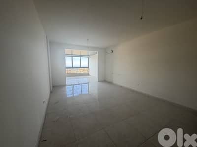 Apartment for Sale In Qornet El Hamra  شقة للبيع في قرنة الحمراء