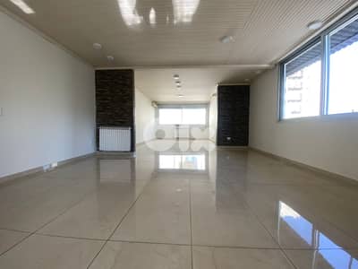 Office Space for Rent in Badaroمساحات مكتبية للإيجار في بادارو