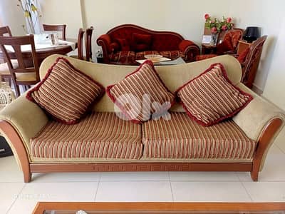 Classic Living Room Set