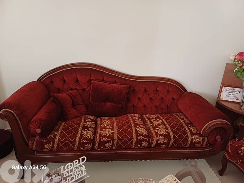 Classic Living Room Set 6