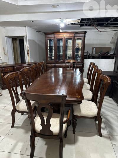 اوضة سفرة ملبسة قشرة نسيف شغل برا 10 كراسي كبيرة