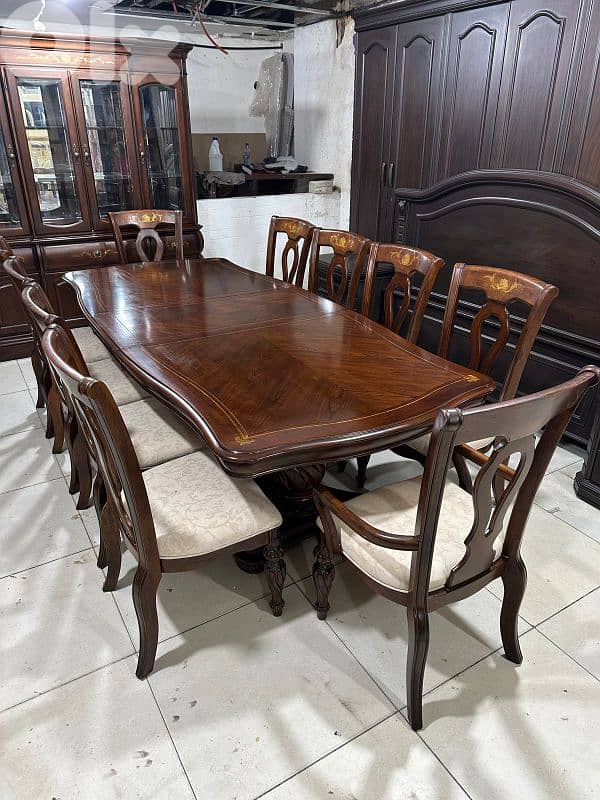 اوضة سفرة ملبسة قشرة نسيف شغل برا 10 كراسي كبيرة 1