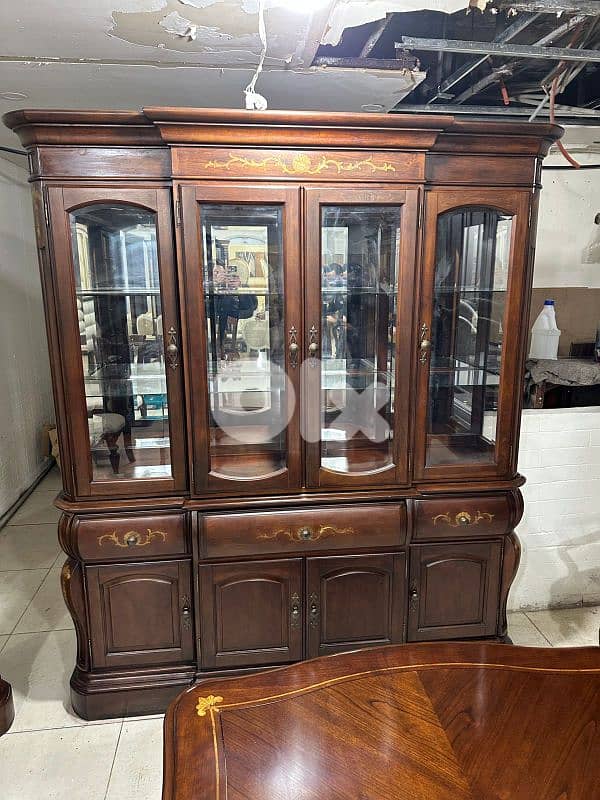 اوضة سفرة ملبسة قشرة نسيف شغل برا 10 كراسي كبيرة 7