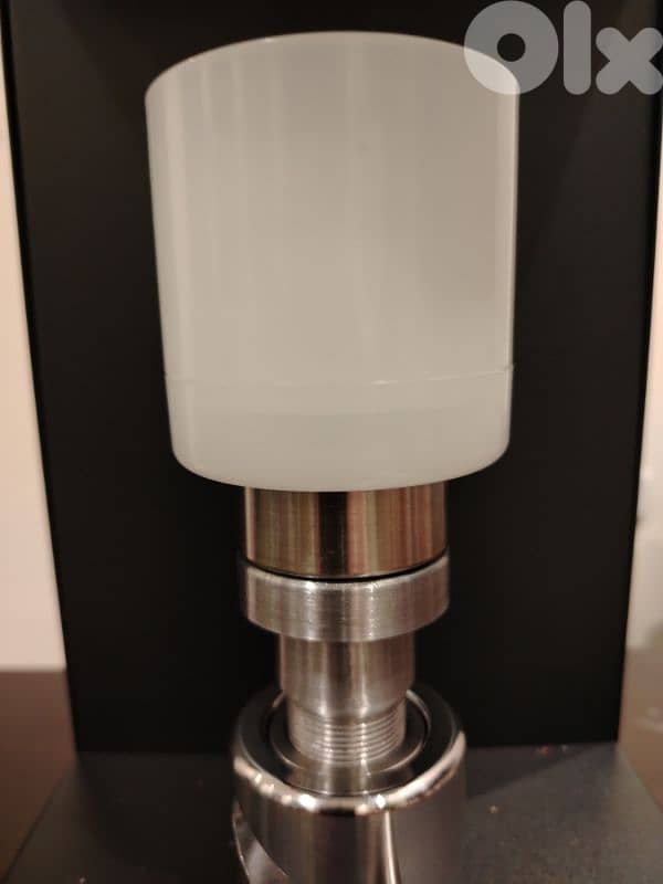 Can sealing machine 7