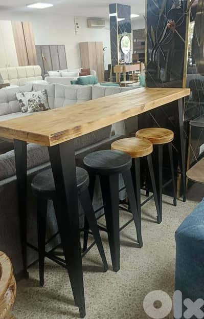 Bar wirh chairs بار خشب سويدي مع كراسي