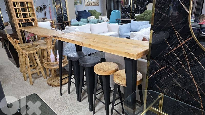 Bar wirh chairs بار خشب سويدي مع كراسي 2