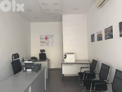 Shop for rent in Jdeideh - محل للإيجار في الجديدة