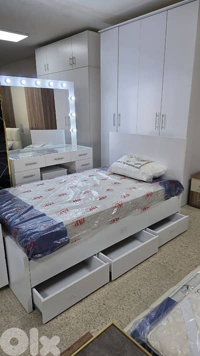 Single bedroom غرفة  نوم مفرد ونصف