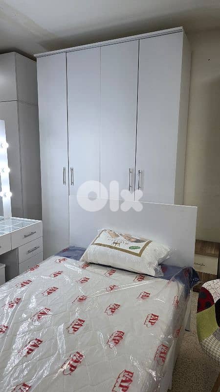 Single bedroom غرفة  نوم مفرد ونصف 1