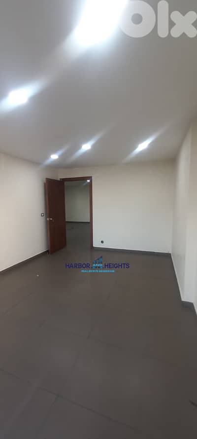 Office for Rent in Jdaide مكتب للإيجار في الجديدة