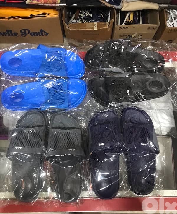 ايا مشايي ب ٤$ جودة عالية فقط داخل المحل ودلفري +300L. L 7