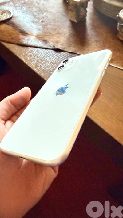 iphone 11 white