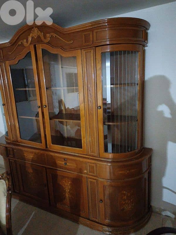 سفرا 8كراسي وفترين 1