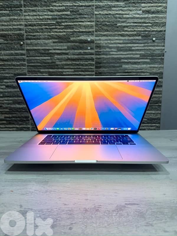 macbook pro 16 inch 2