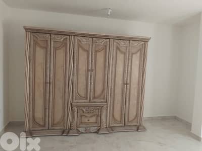 البقاع قصرنبا قبل س او س ب ٢٠٠ متر