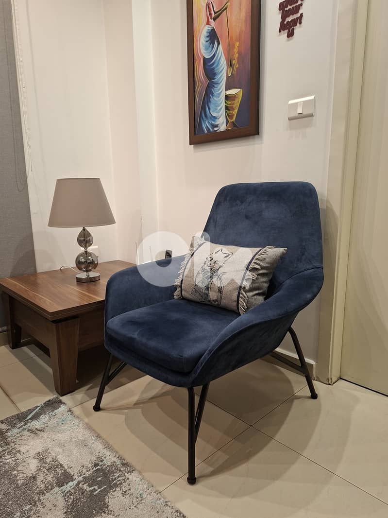 corner and dining table with chairs for sale 3