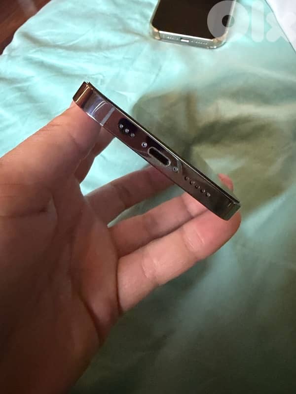 iphone 13pro 256gb 4