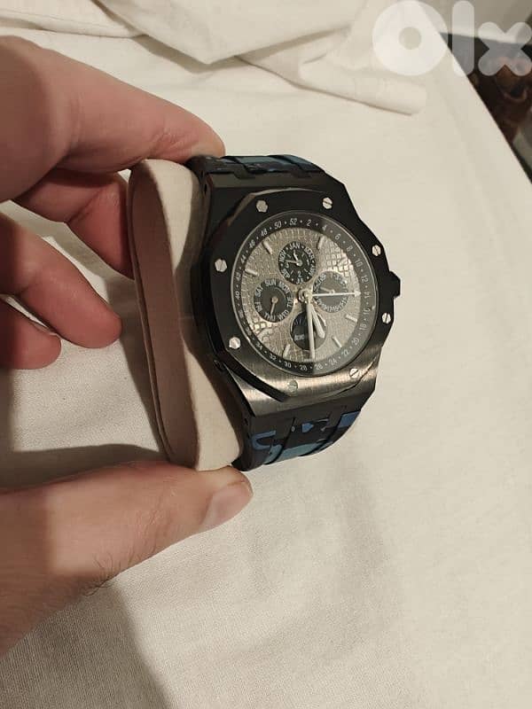 custom watch, based on AP 3