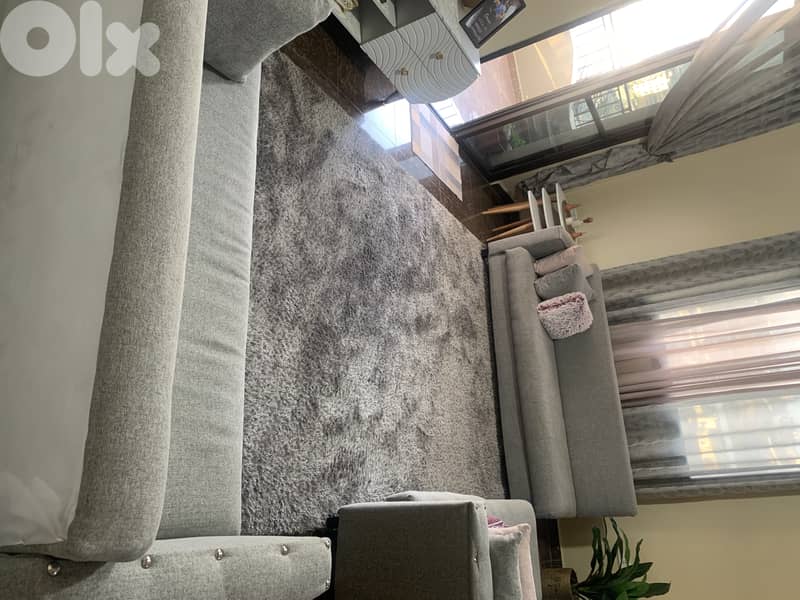 عرفة قعدة و صالون للبيع 1