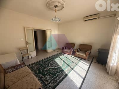 170 m2 apartment with electricity 4rent in Dikwene - شقة في الدكوانة