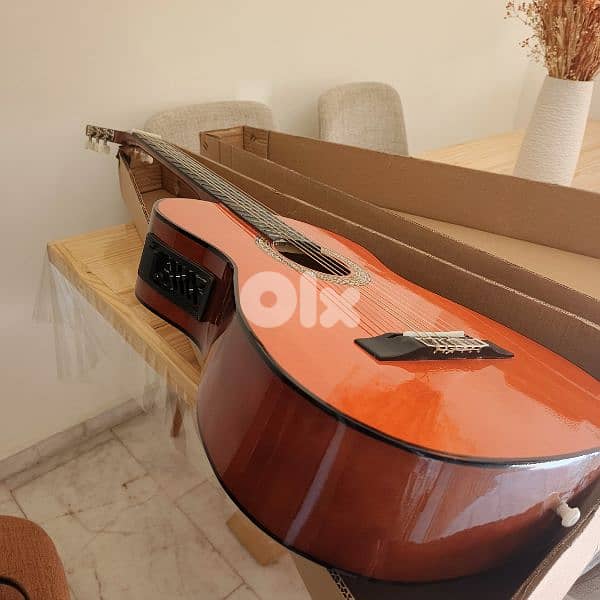 guitar electro accoustic 4