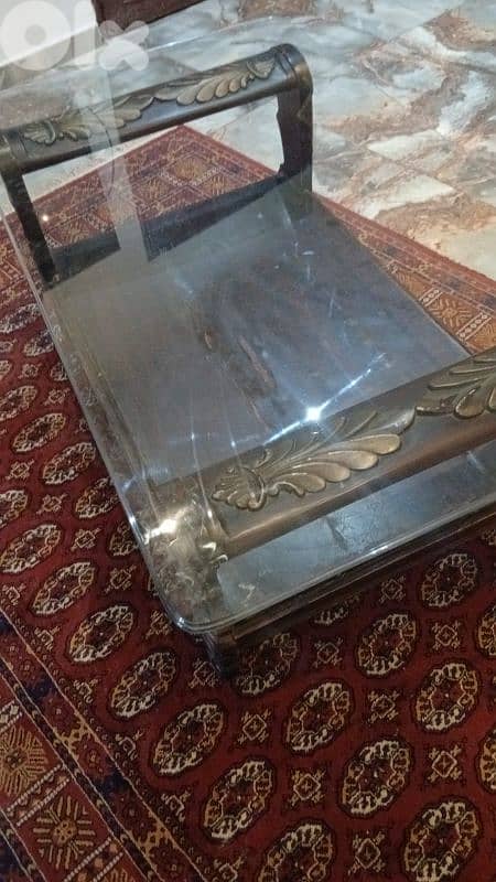 طاوله مميزه 1