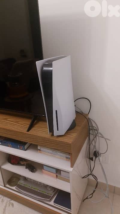 ps5 europe edition, like new , mskten original,  3 cd, console lal