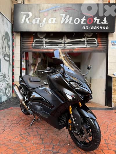 tmax 560 sll aftermarket sport parts added