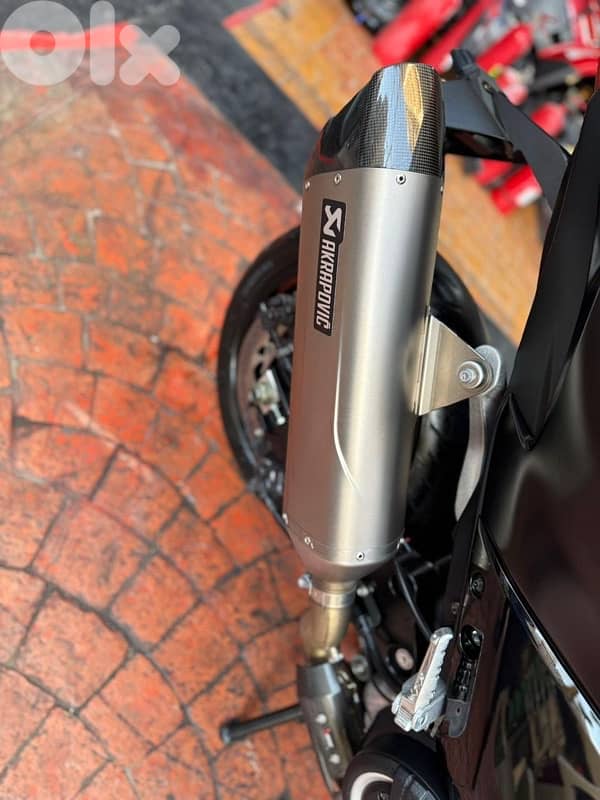 tmax 560 sll aftermarket sport parts added 2