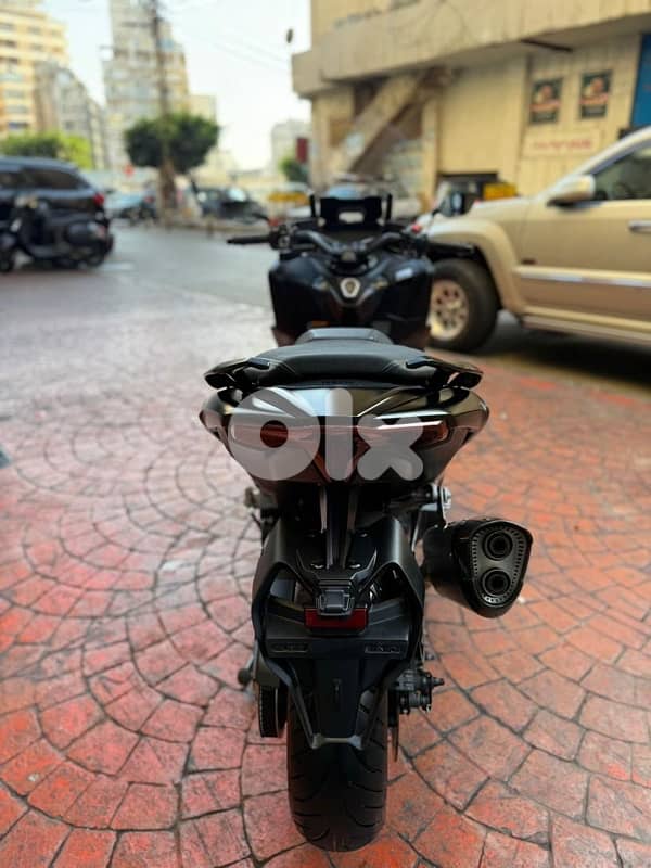 tmax 560 sll aftermarket sport parts added 3