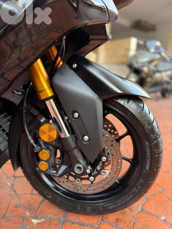 tmax 560 sll aftermarket sport parts added 5