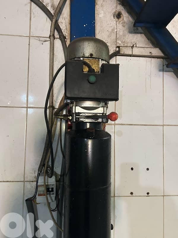 عفريت سيارات launch lift 1