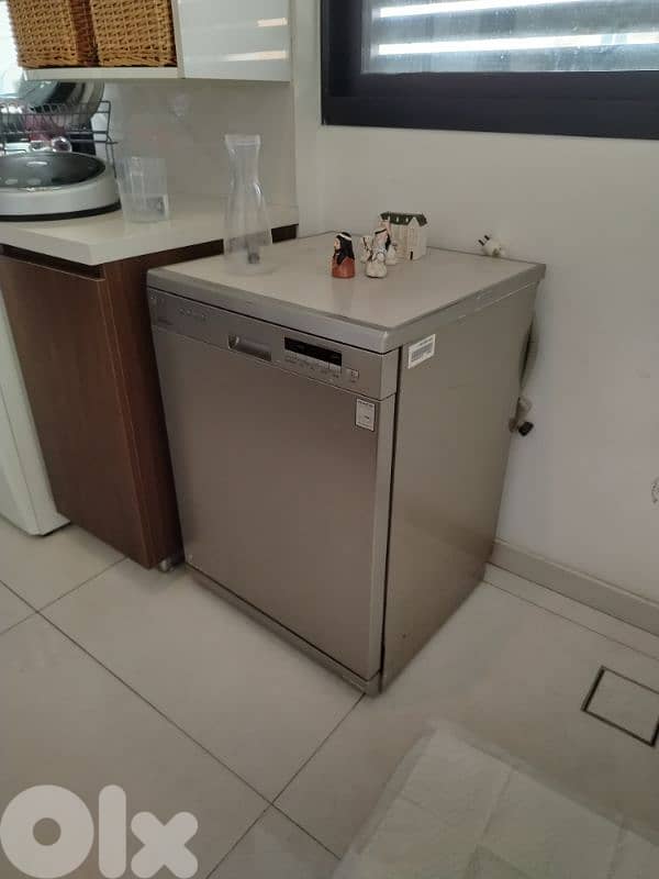 LG dishwasher  direct drive 14 5