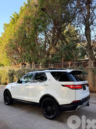 Land Rover Discovery HSE Luxury
