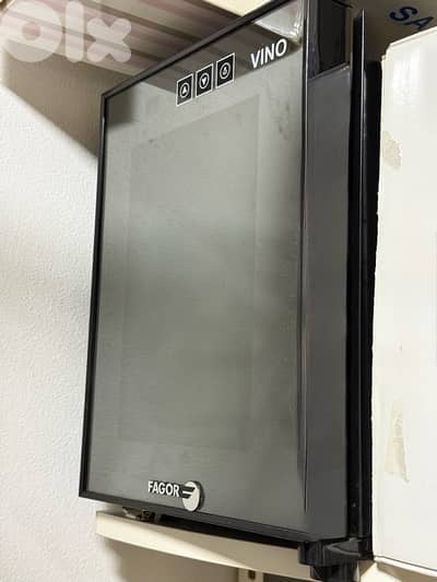 wine cooler 6 bottles