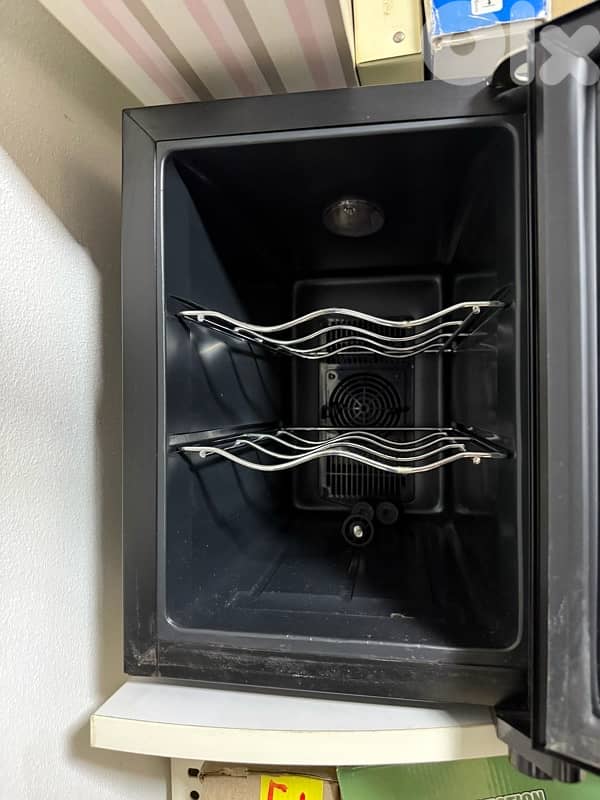wine cooler 6 bottles 2