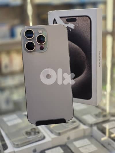 Used 15 pro max 256 gb natural 267 cycle