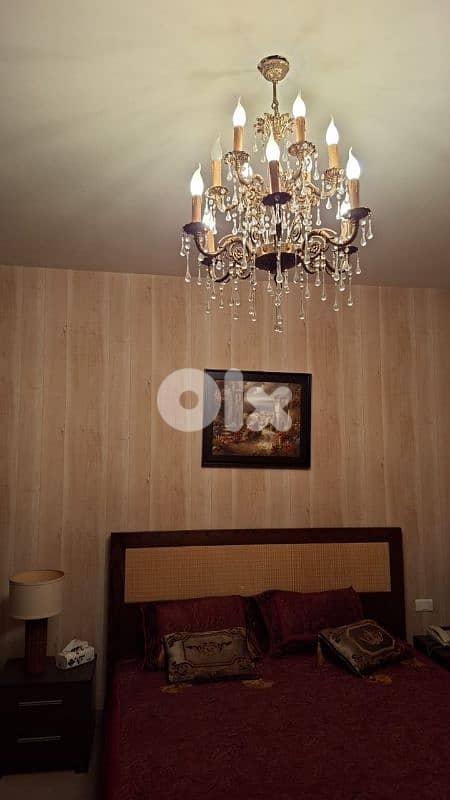 Decorations for home for sale قطع ديكور / ثريات ،تابلويات ،باهيات ، 12