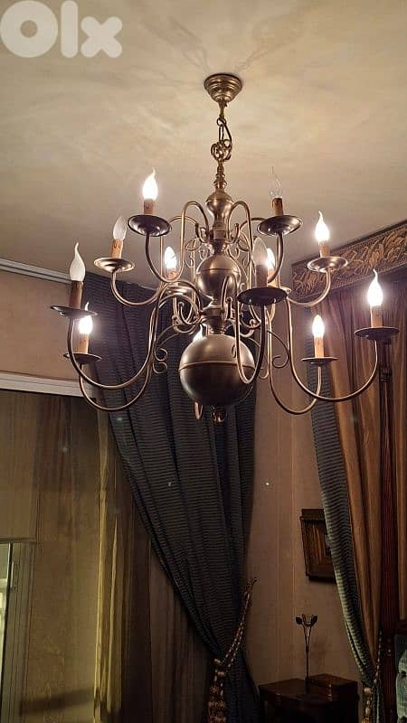 Decorations for home for sale قطع ديكور / ثريات ،تابلويات ،باهيات ، 17