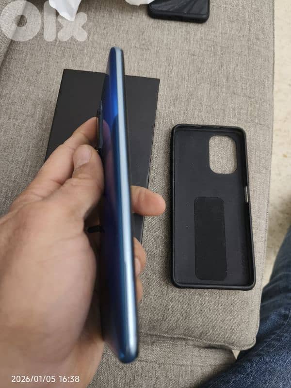 xiaomi redmi poco F3 256/8+8 ram 1