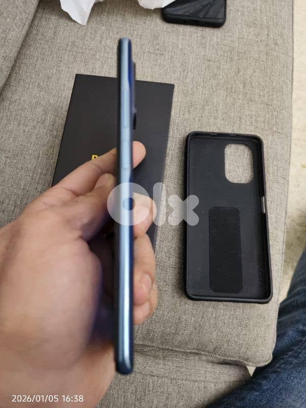 xiaomi redmi poco F3 256/8+8 ram 2