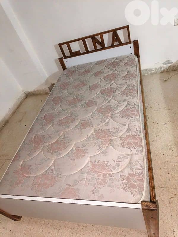 تختين سليب كونفورت مع فرش كومندين مكتبه 4