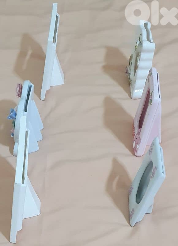 porcelain  picture  frame  6 pcs  15 $ beyrout  ashrafiye  03723895 10