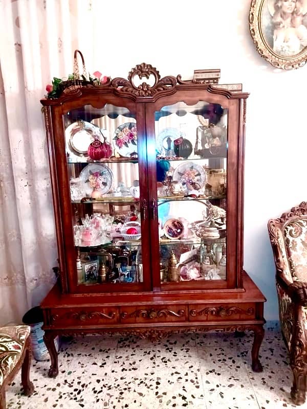 صالون فني فاخر للبيع – تحفة نادرة شغل إيد قديم 4