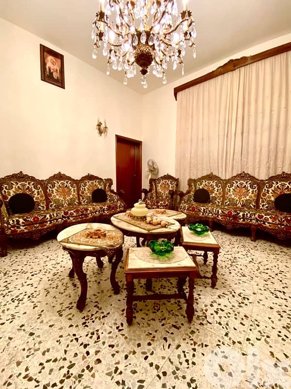 صالون فني فاخر للبيع – تحفة نادرة شغل إيد قديم 5